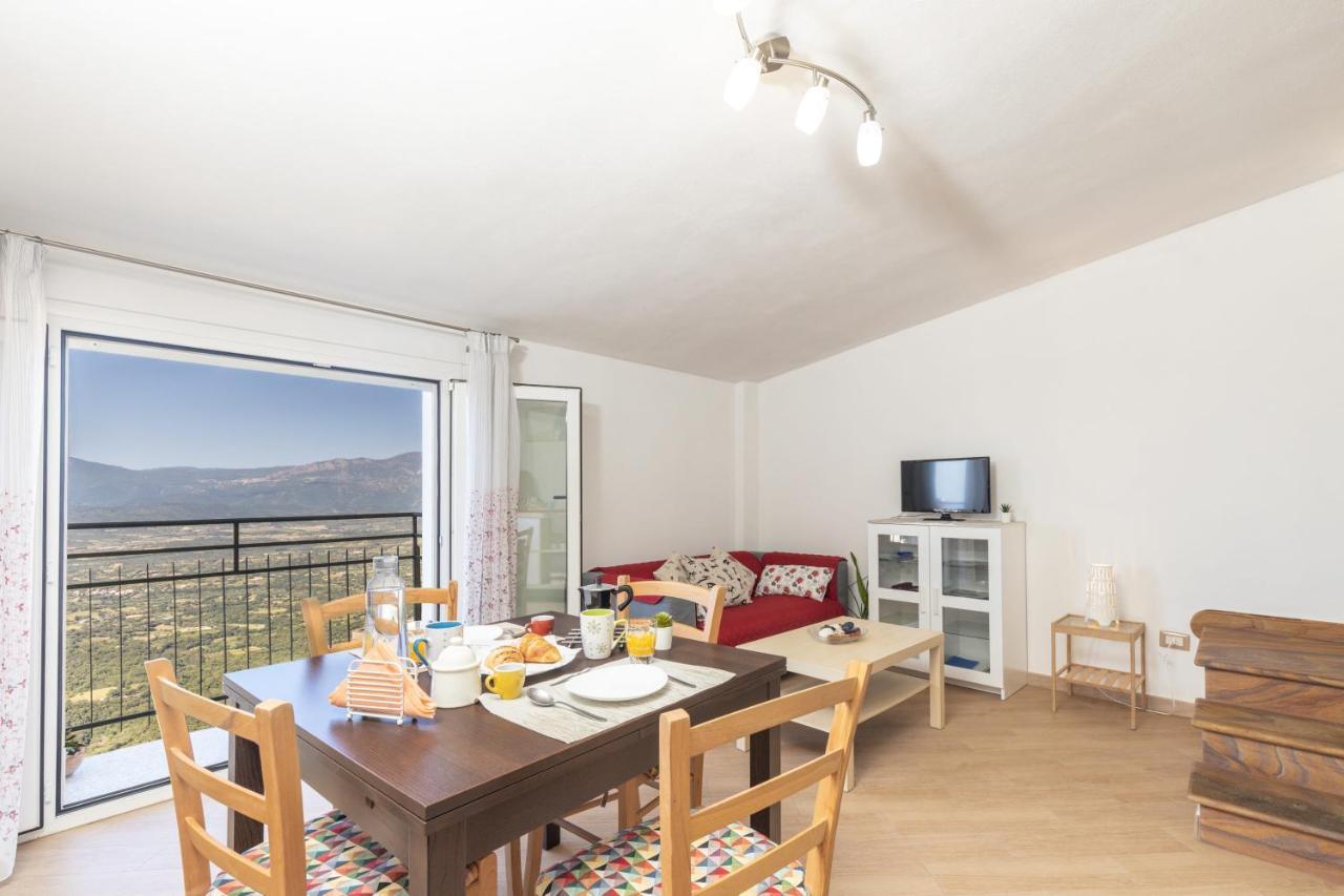 Mansarda Moro Apartment Baunei Luaran gambar